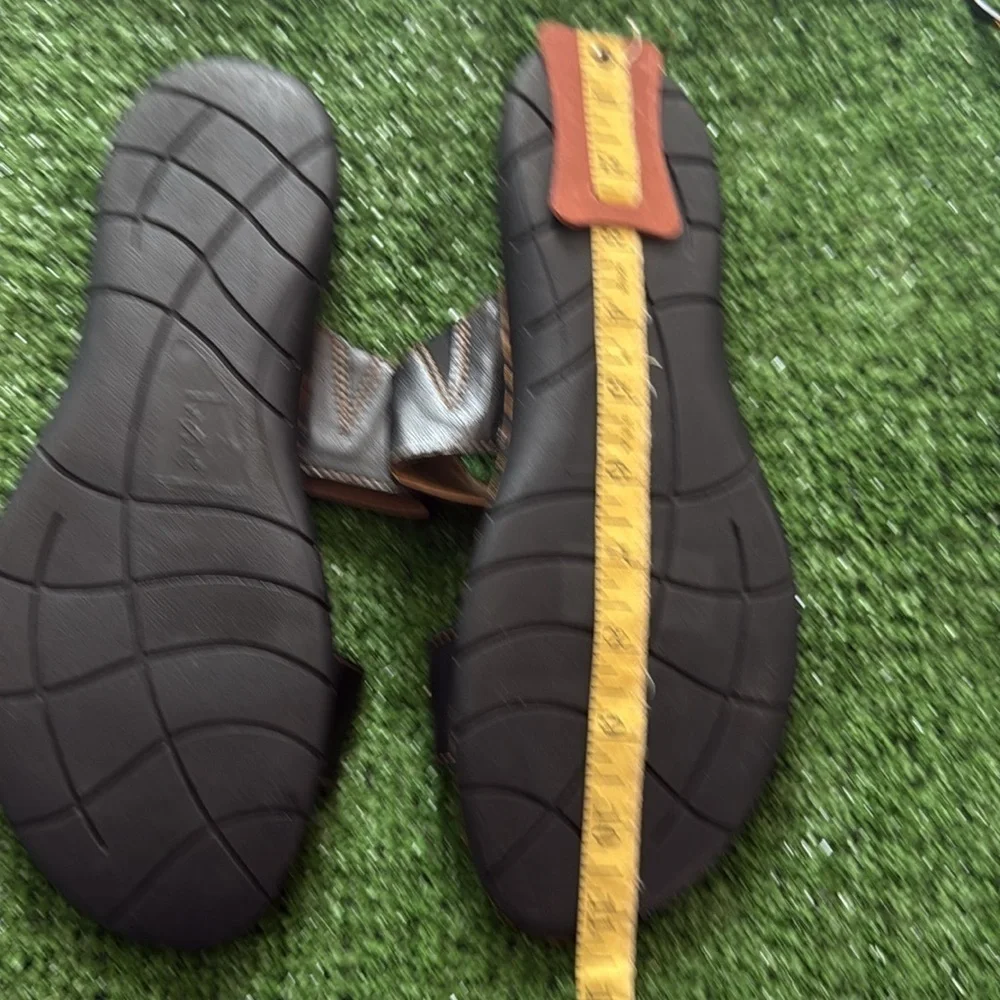 NWOT BOC Women’s Black Slip on Sandals with Adjustable Side Strap